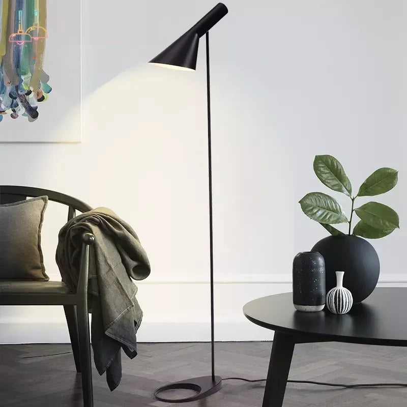 Lampadaire | MODERNA